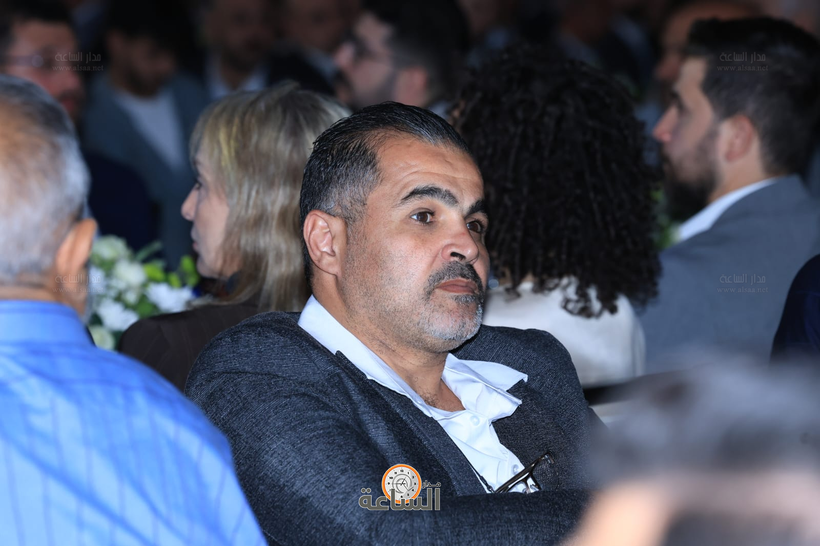 Madar Al-Saa Images 0.7378782468753624