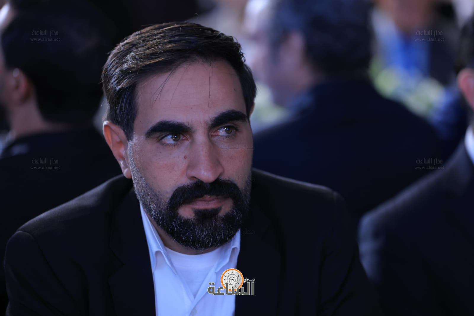 Madar Al-Saa Images 0.7410639325092233