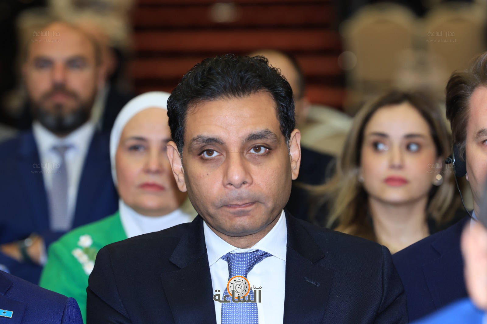 Madar Al-Saa Images 0.8031444441386572