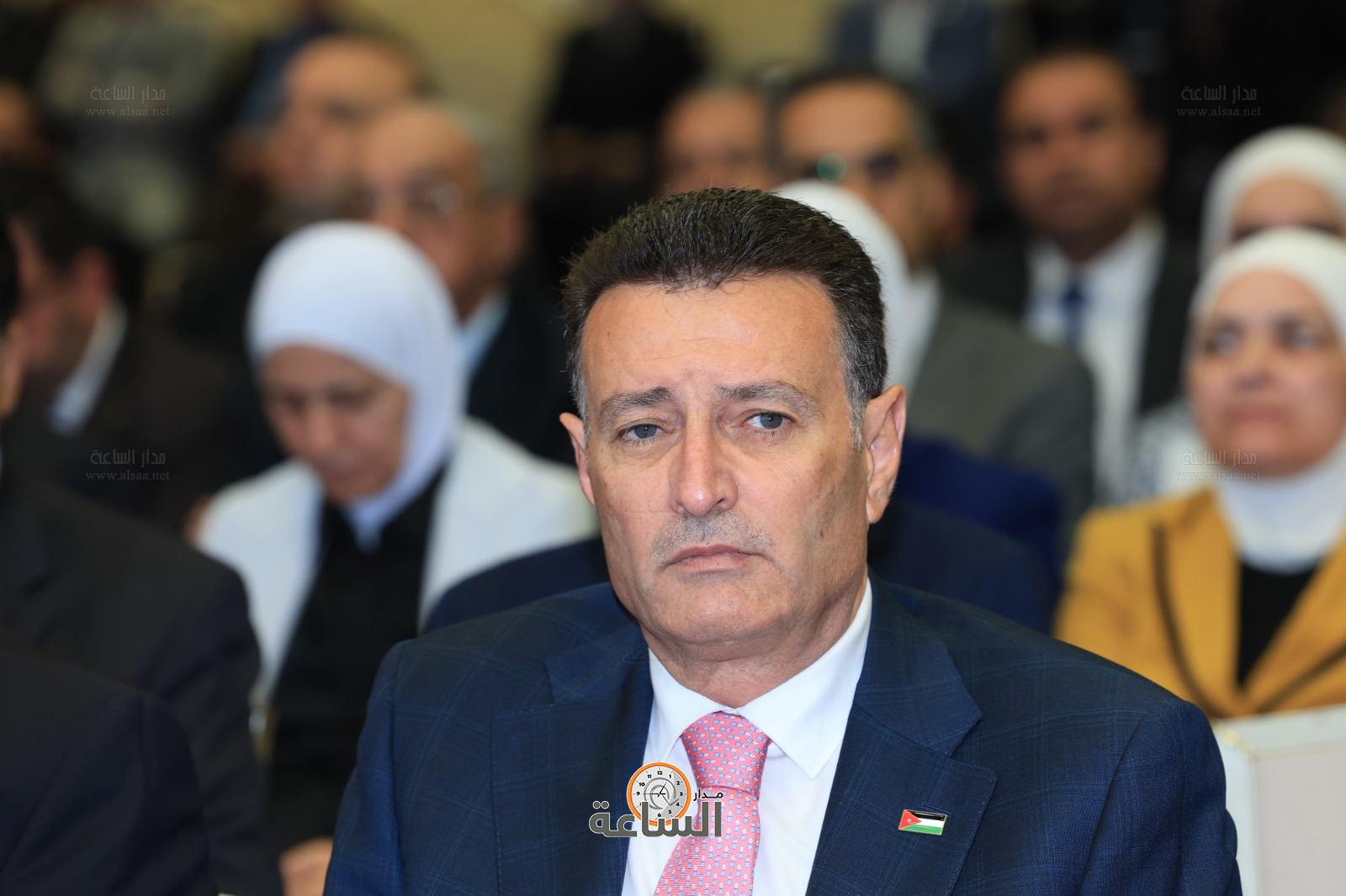 Madar Al-Saa Images 0.7133131594511775