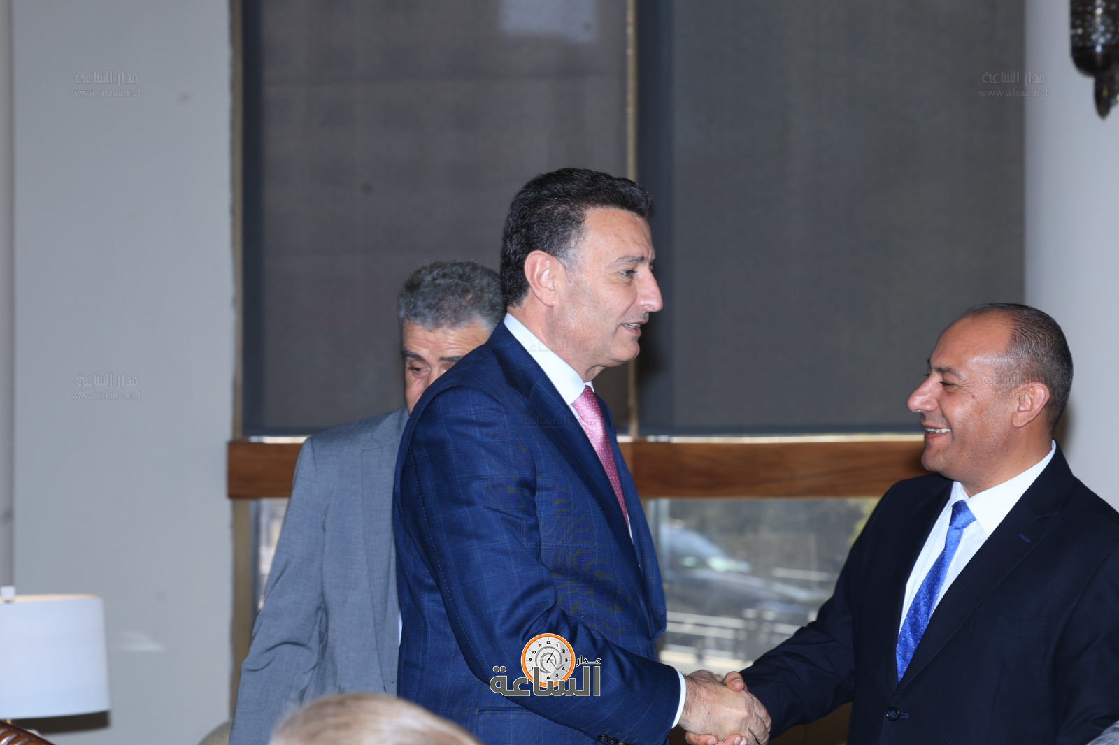 Madar Al-Saa Images 0.9275940116815642