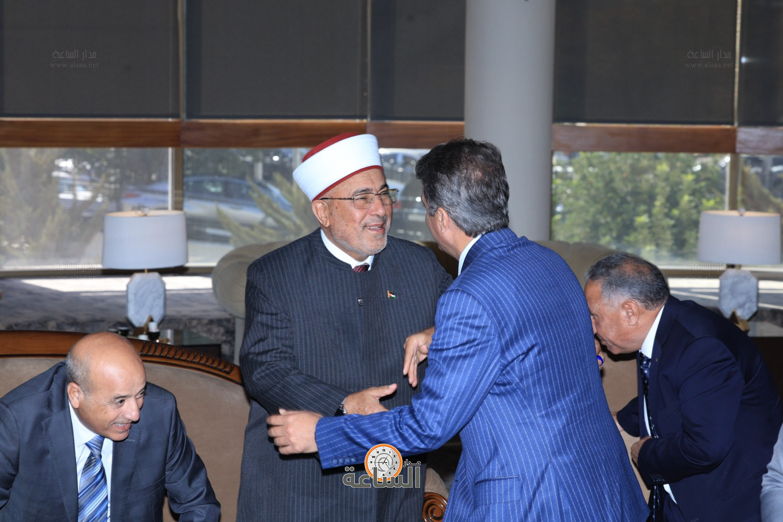 Madar Al-Saa Images 0.6891230829713341