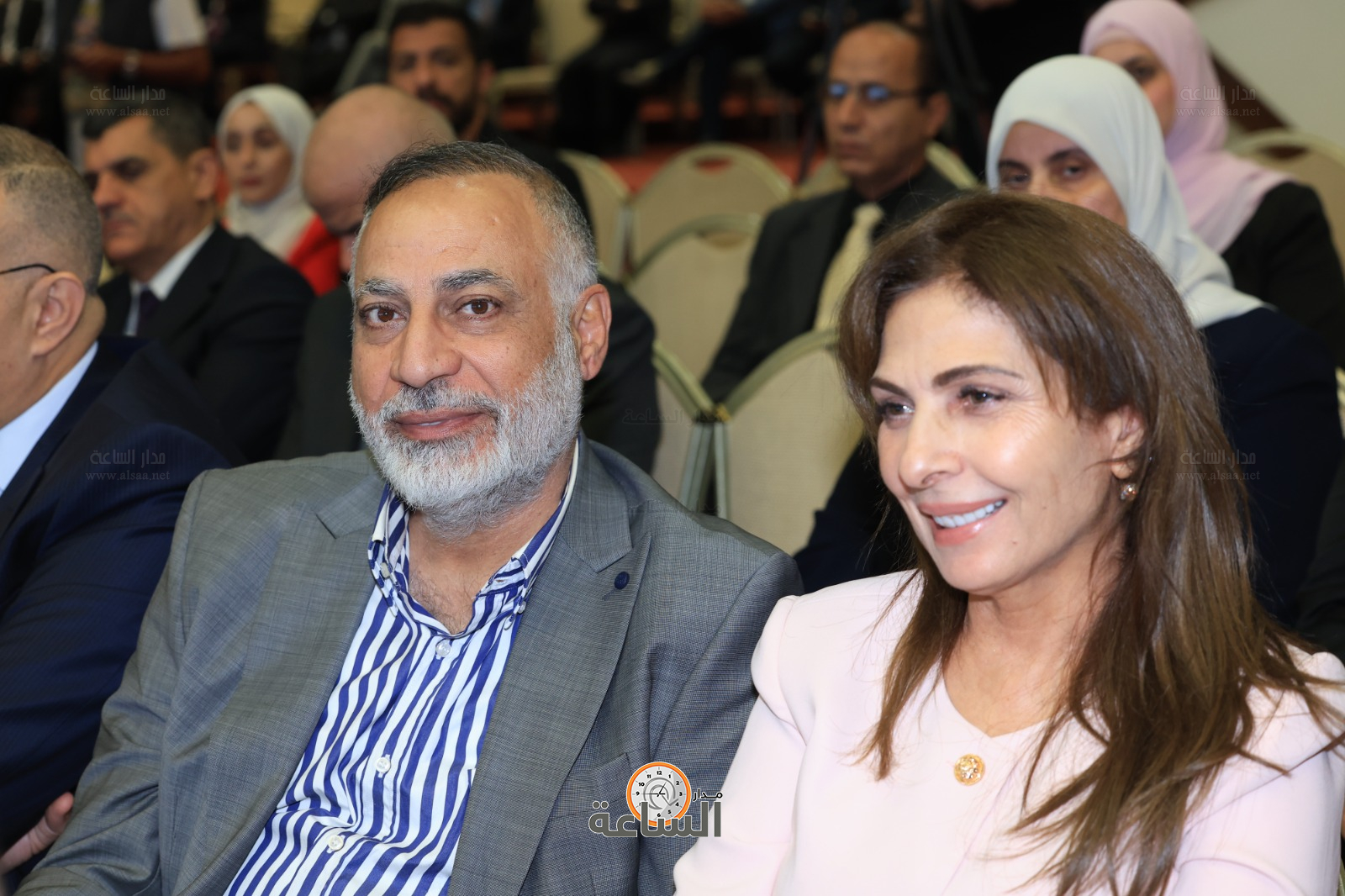 Madar Al-Saa Images 0.46110838784472974