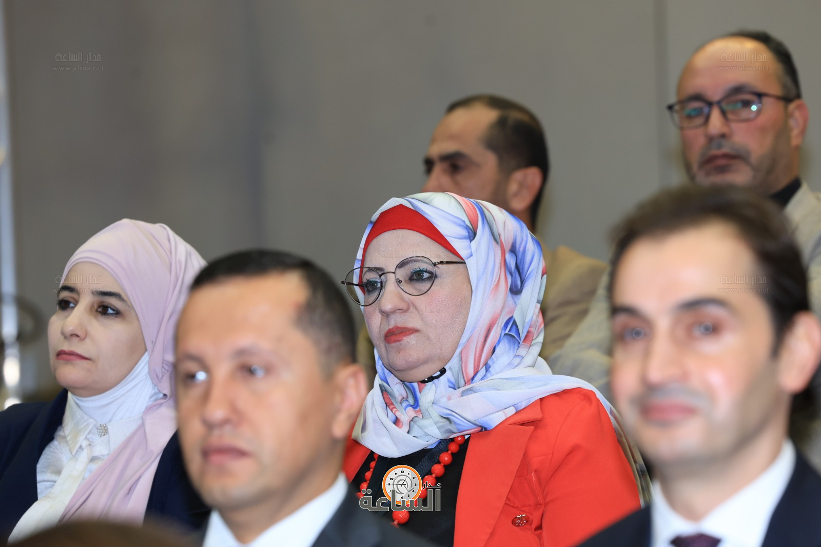 Madar Al-Saa Images 0.541604711721485