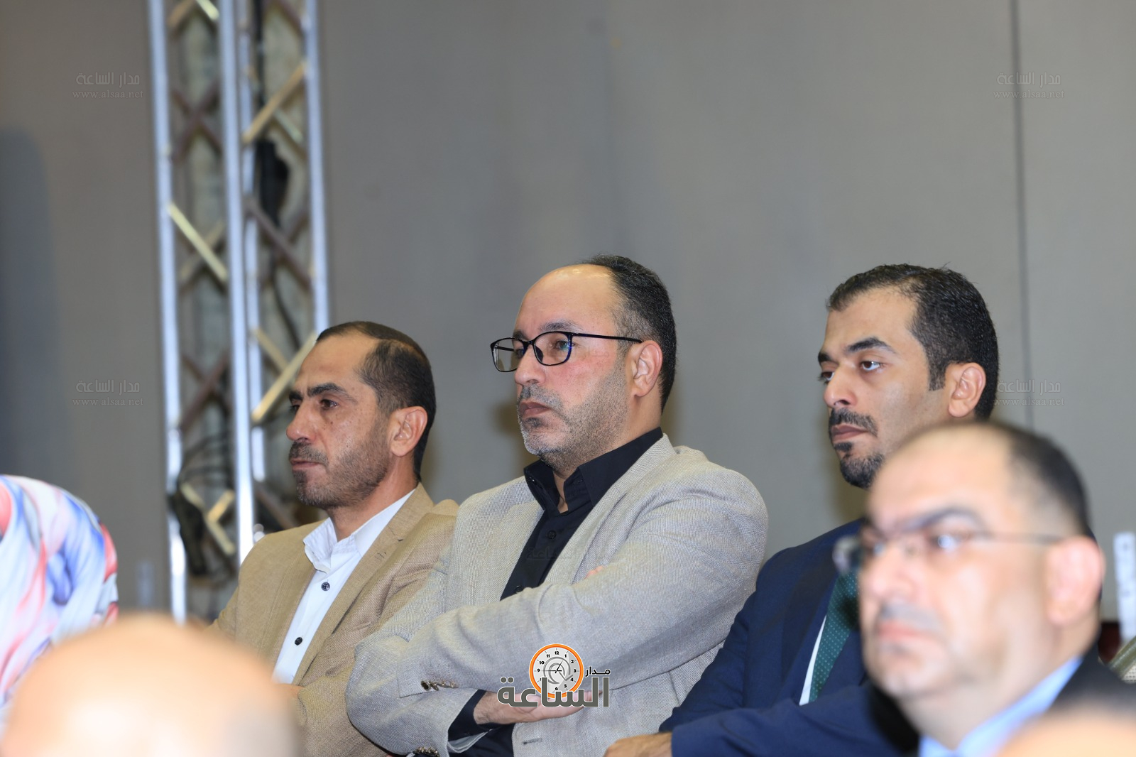 Madar Al-Saa Images 0.377824086879728