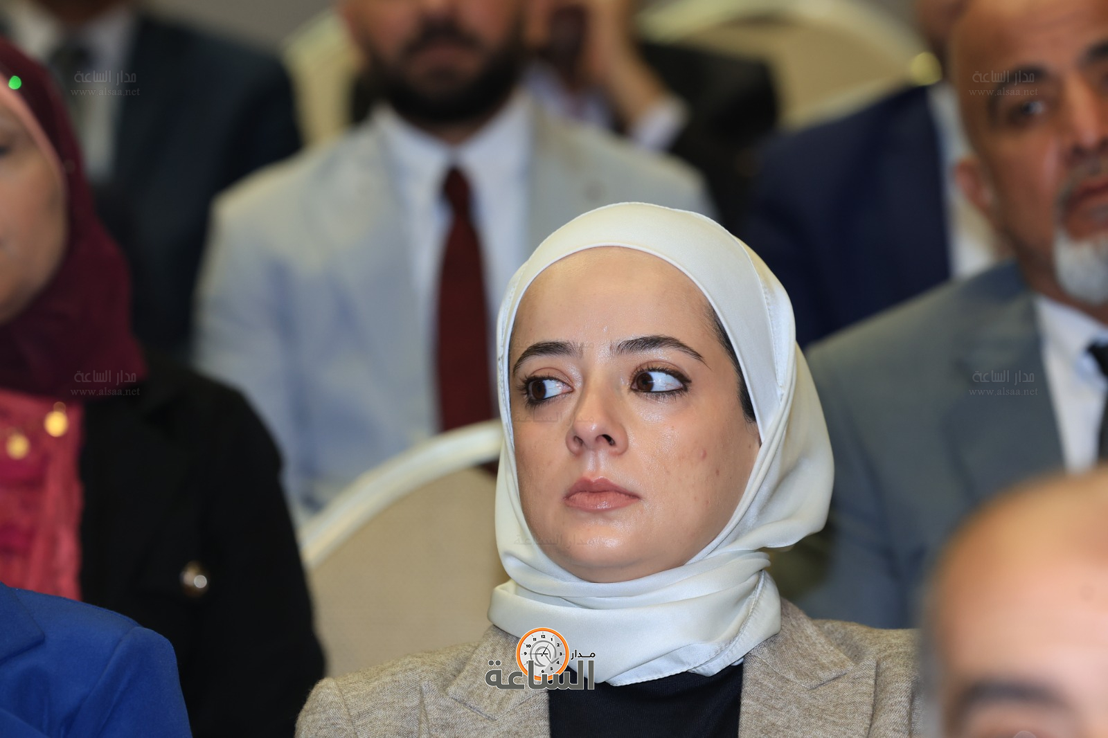 Madar Al-Saa Images 0.16656623381651803