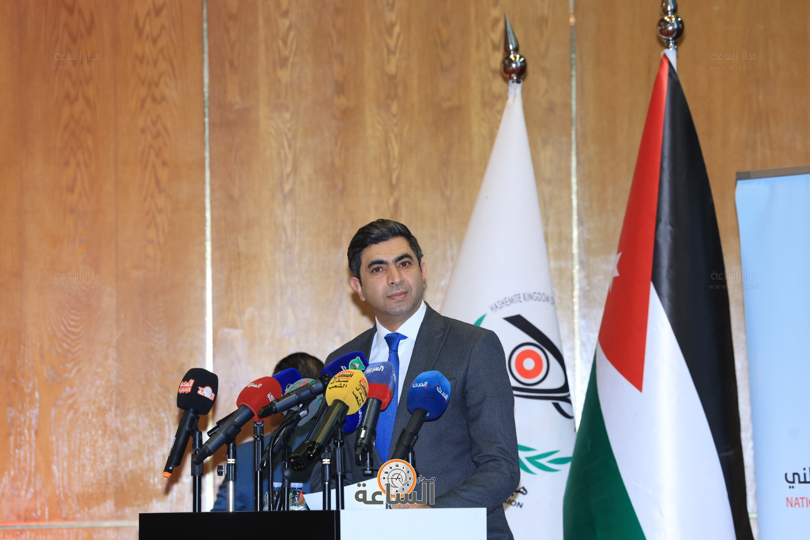 Madar Al-Saa Images 0.12004389222056255