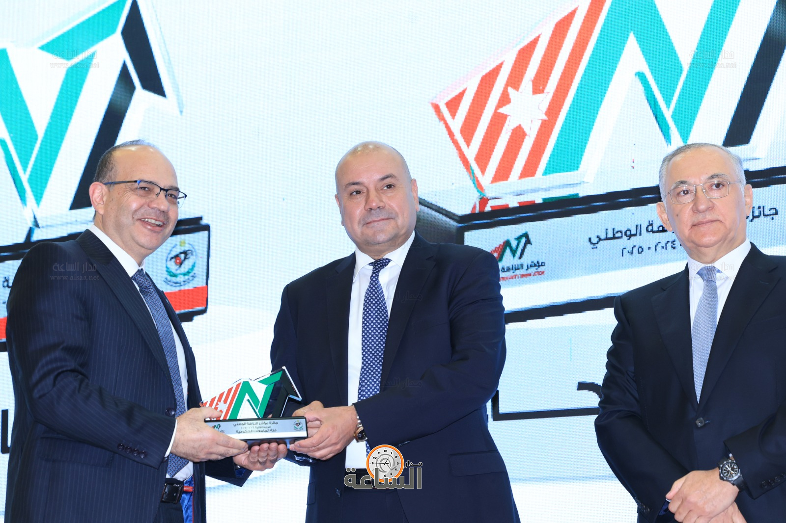 Madar Al-Saa Images 0.2932963685837542