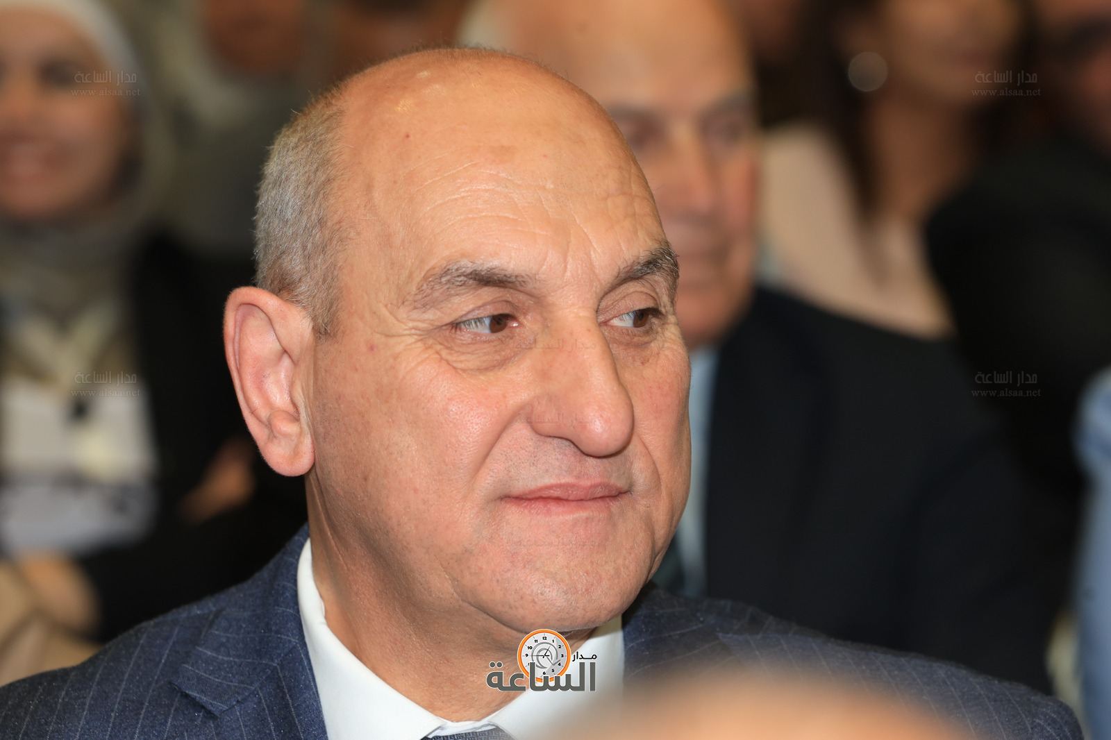 Madar Al-Saa Images 0.3772586775135919