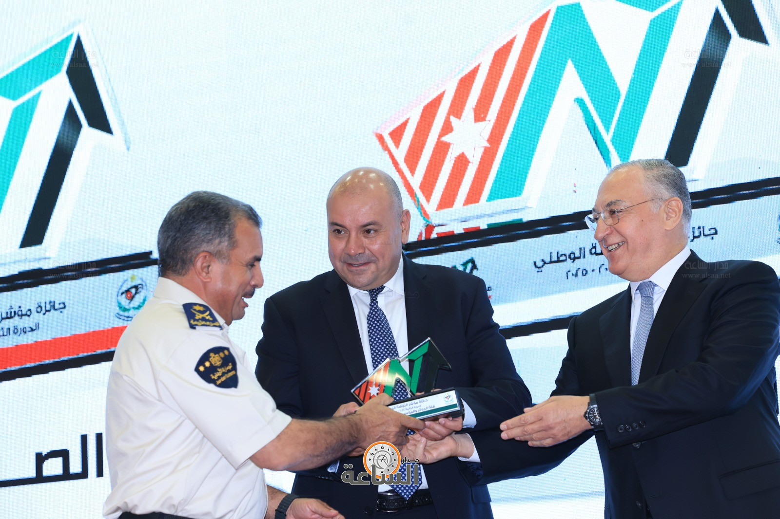 Madar Al-Saa Images 0.5820205394413372