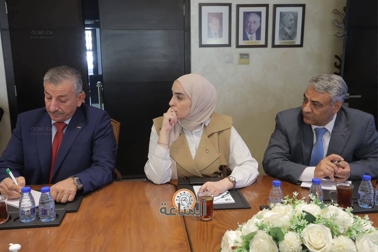 Madar Al-Saa Images 0.2914151033963035