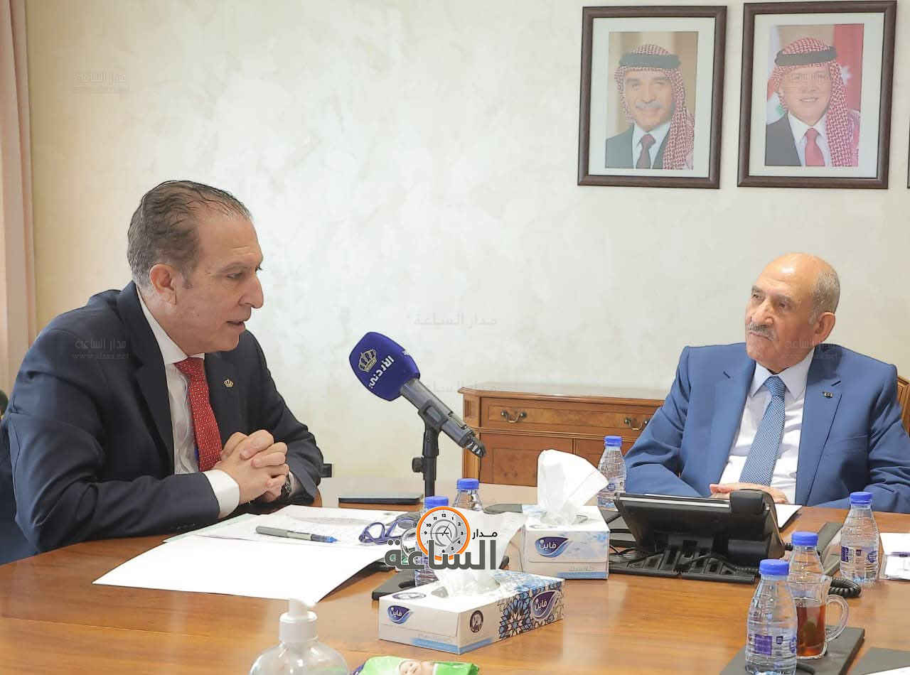 Madar Al-Saa Images 0.4661334143131878