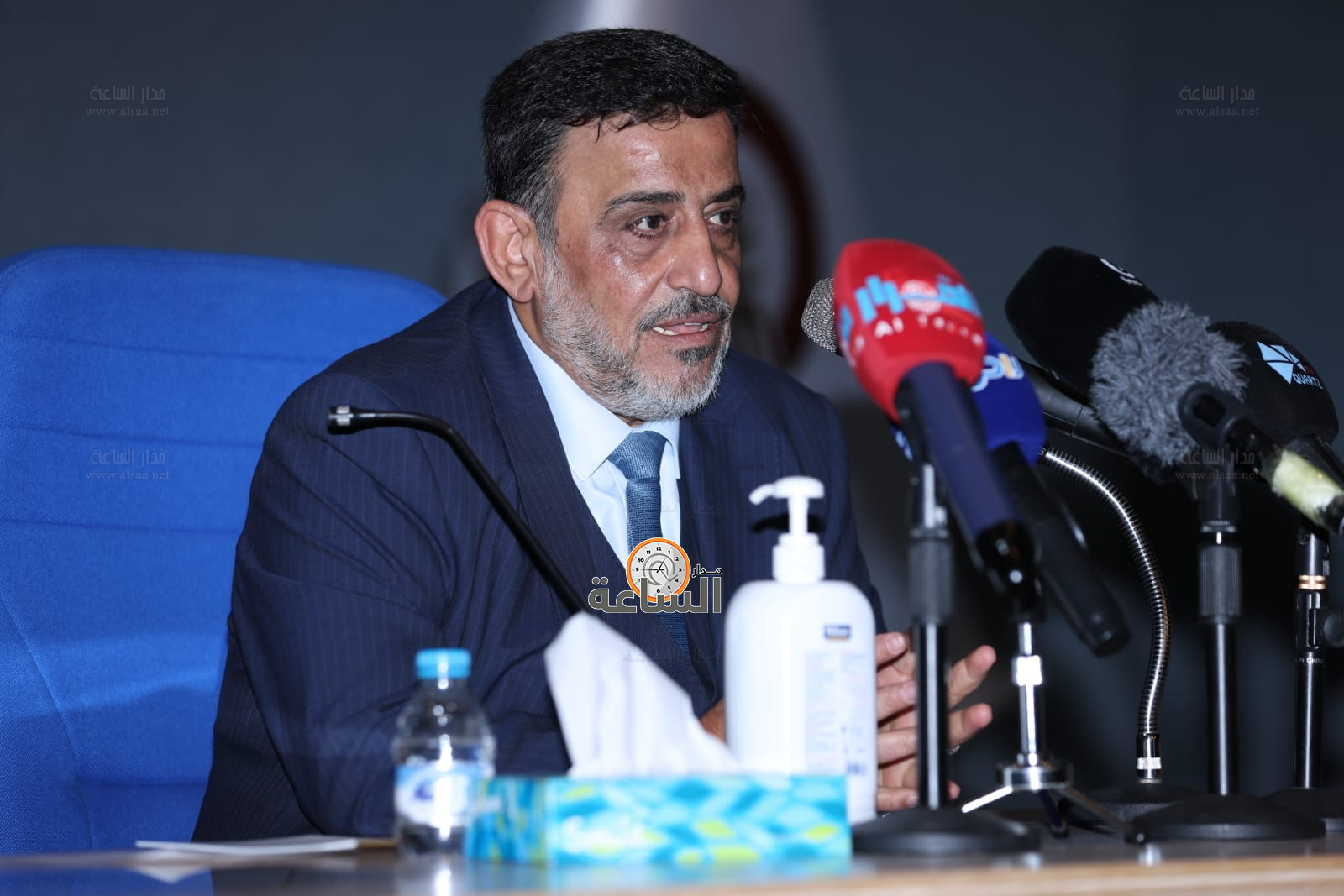 Madar Al-Saa Images 0.14338618905993428