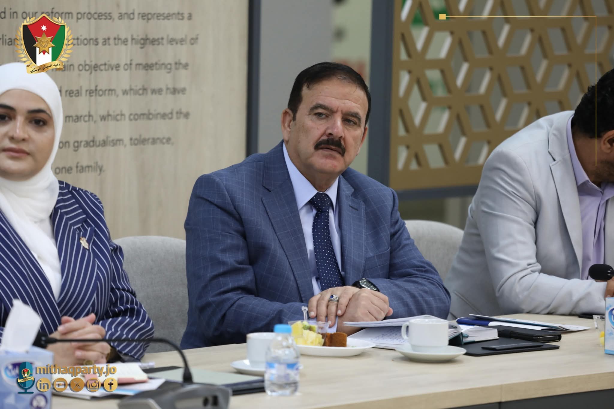 Madar Al-Saa Images 0.5233907824209691