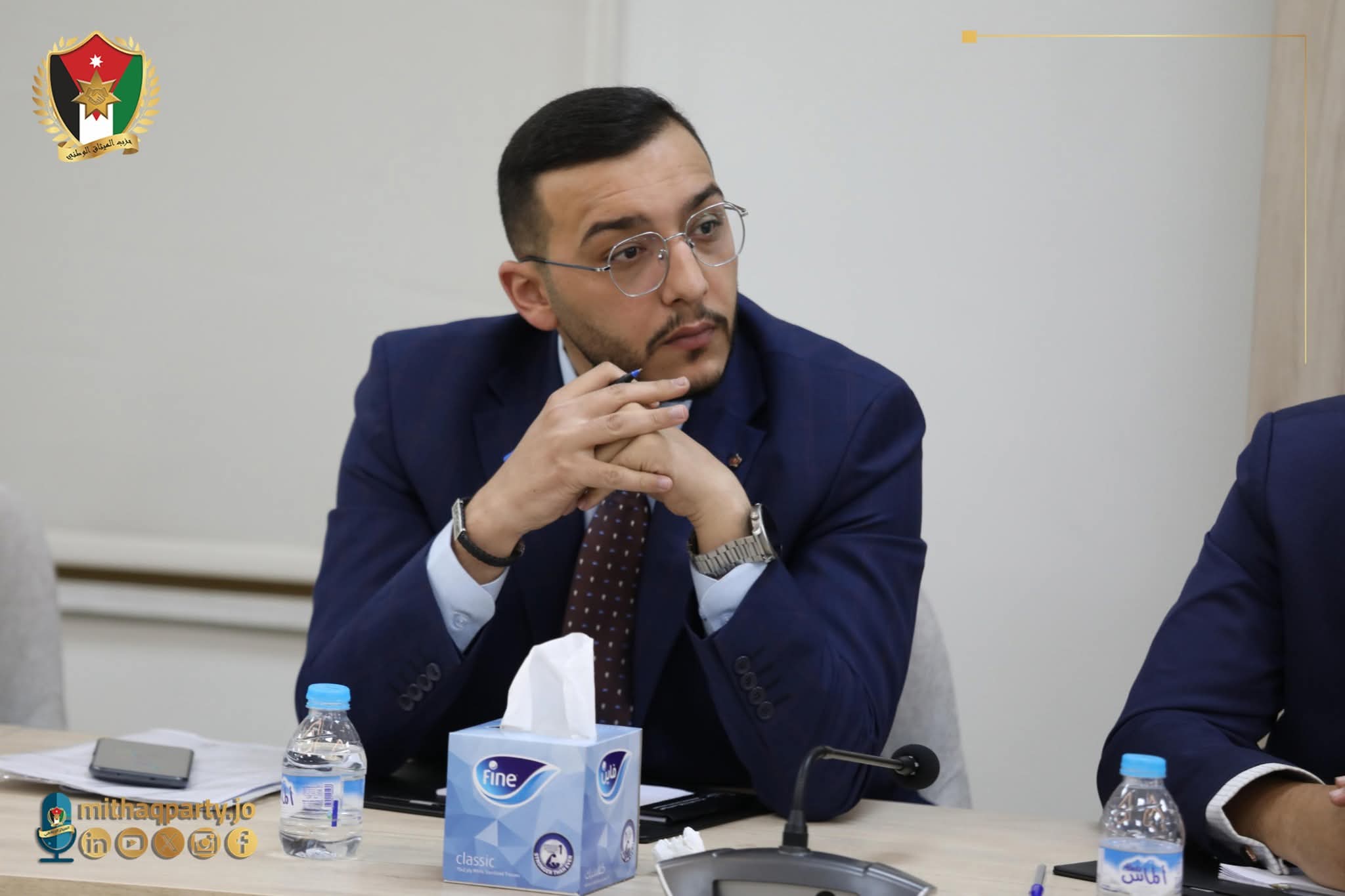 Madar Al-Saa Images 0.08191721867900381