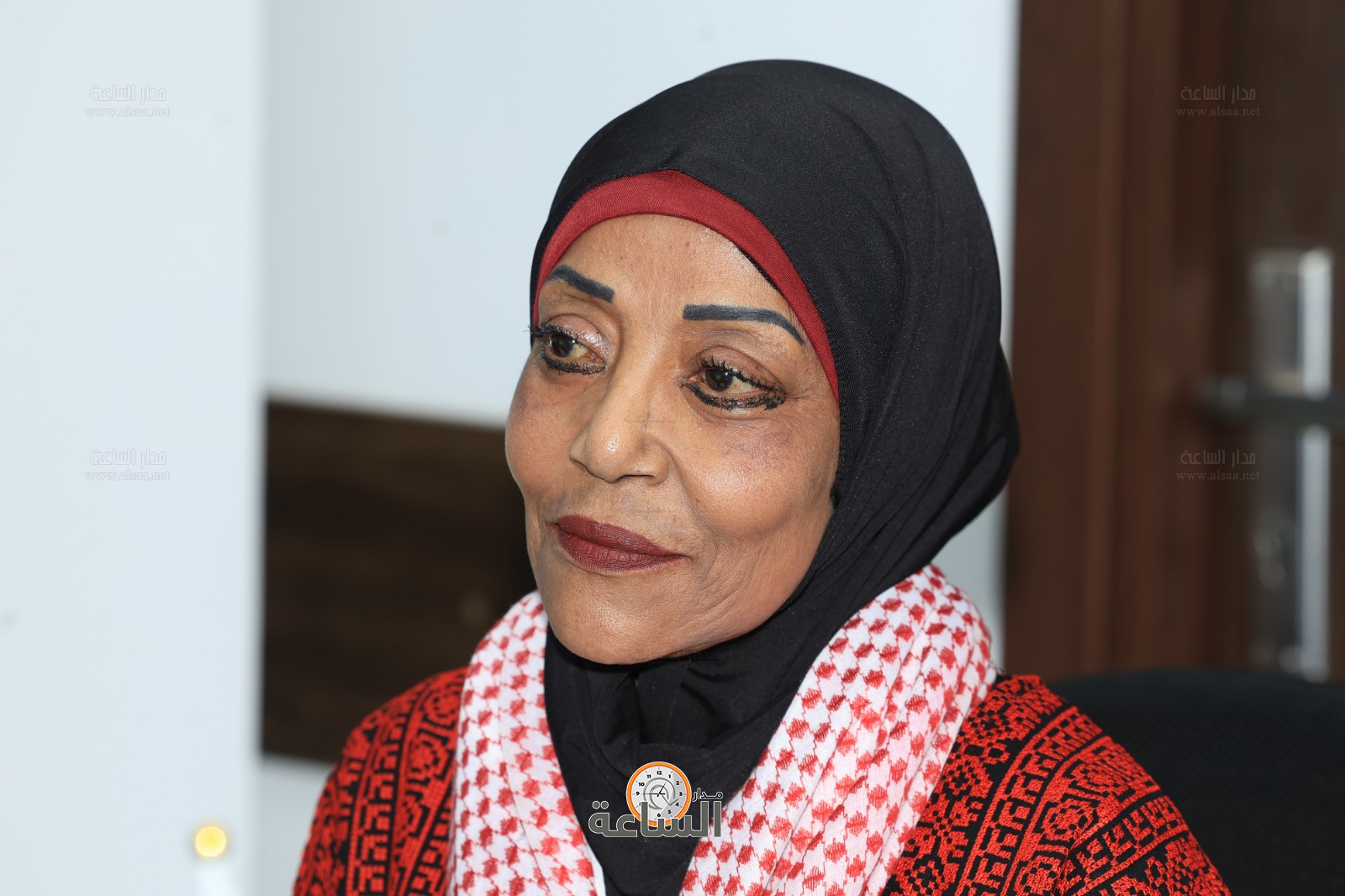 Madar Al-Saa Images 0.726613971015437