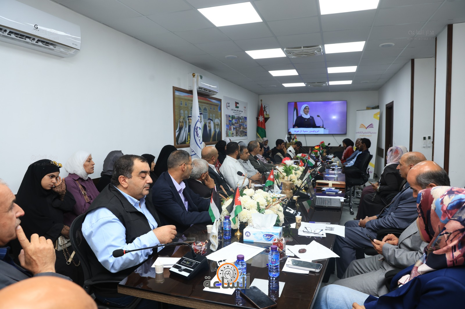 Madar Al-Saa Images 0.7613921364721137