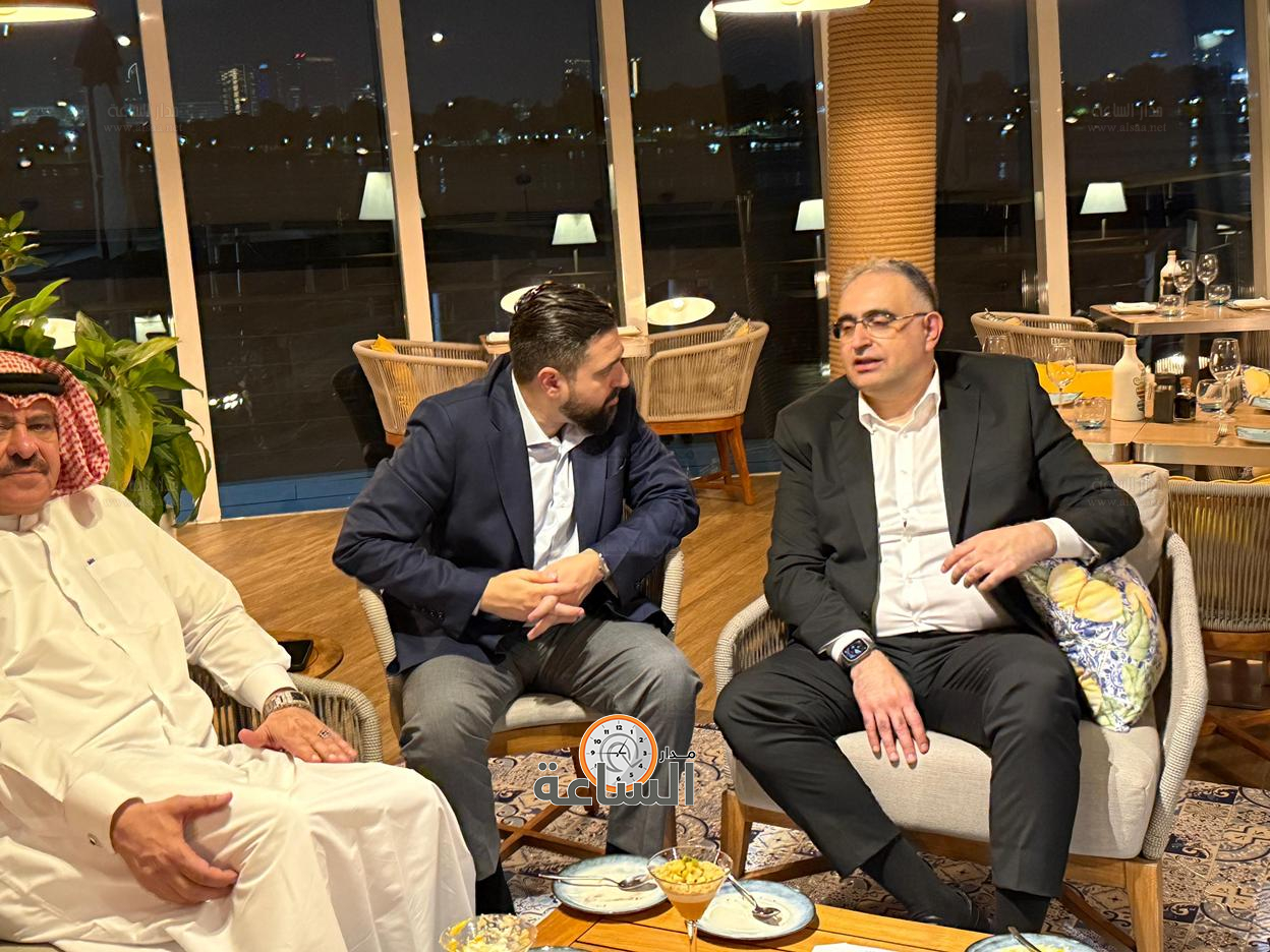 Madar Al-Saa Images 0.6683602077347877