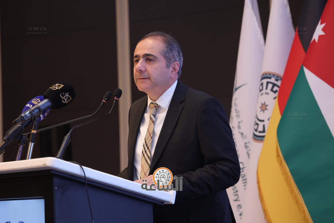 Madar Al-Saa Images 0.795875542644032