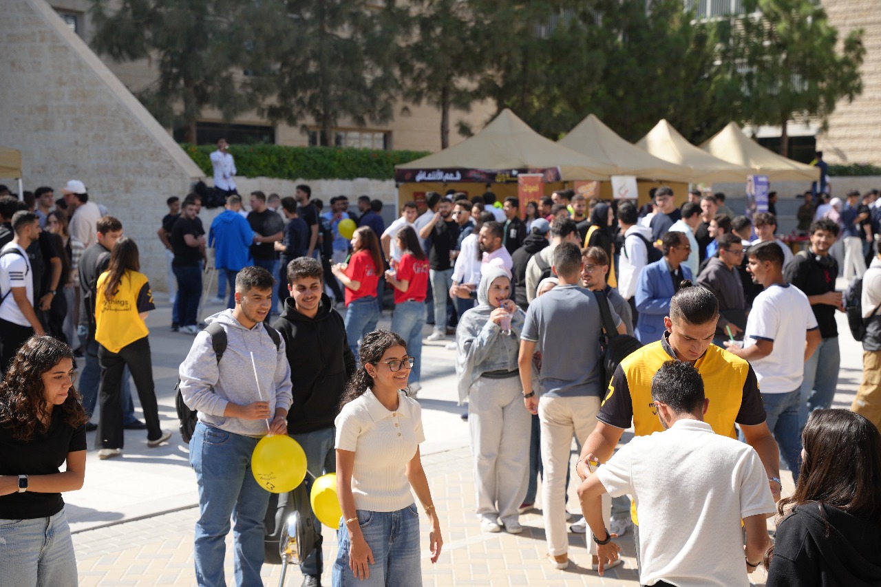 Madar Al-Saa Images 0.5073271229459931