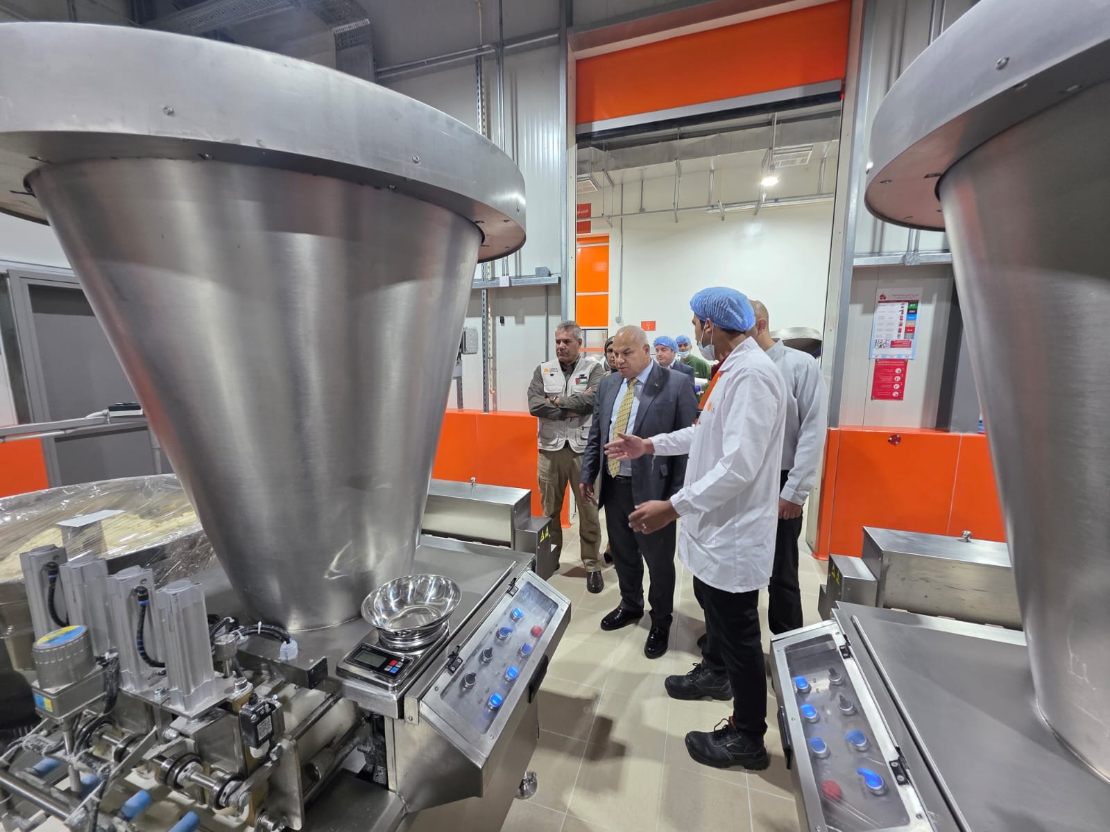 Madar Al-Saa Images 0.9506413136573186