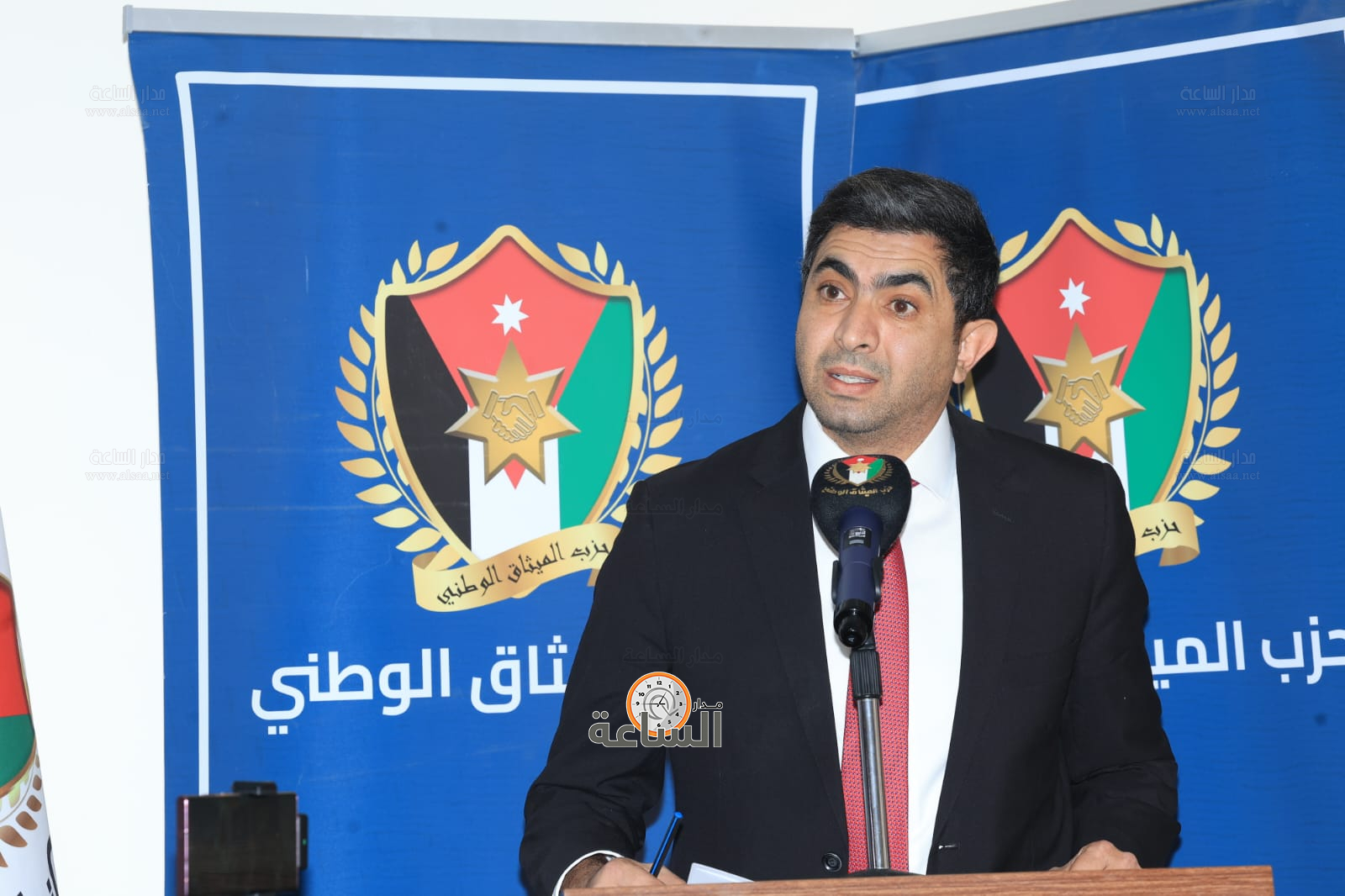 Madar Al-Saa Images 0.5535404389156562