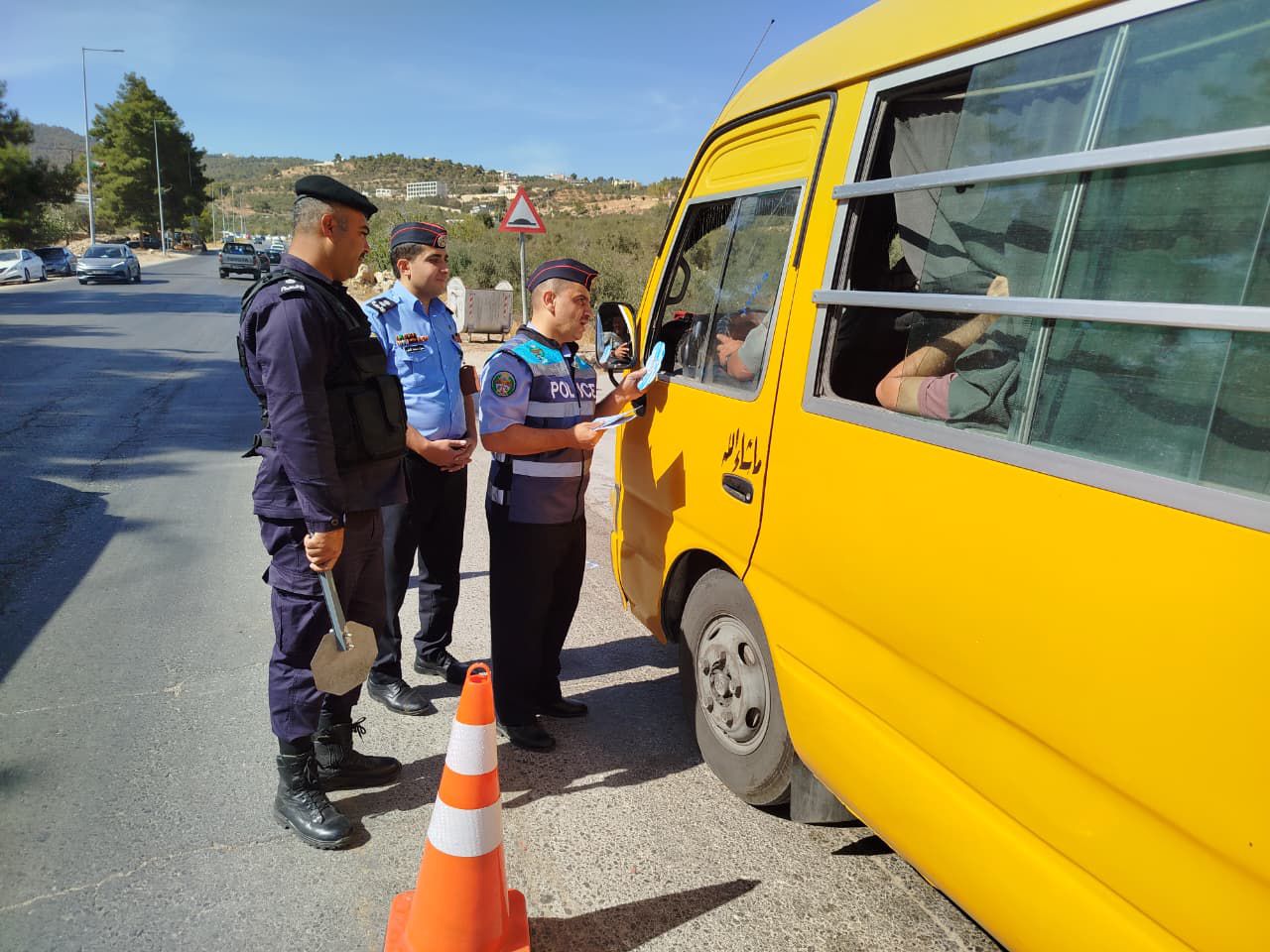 Madar Al-Saa Images 0.18208448065230165