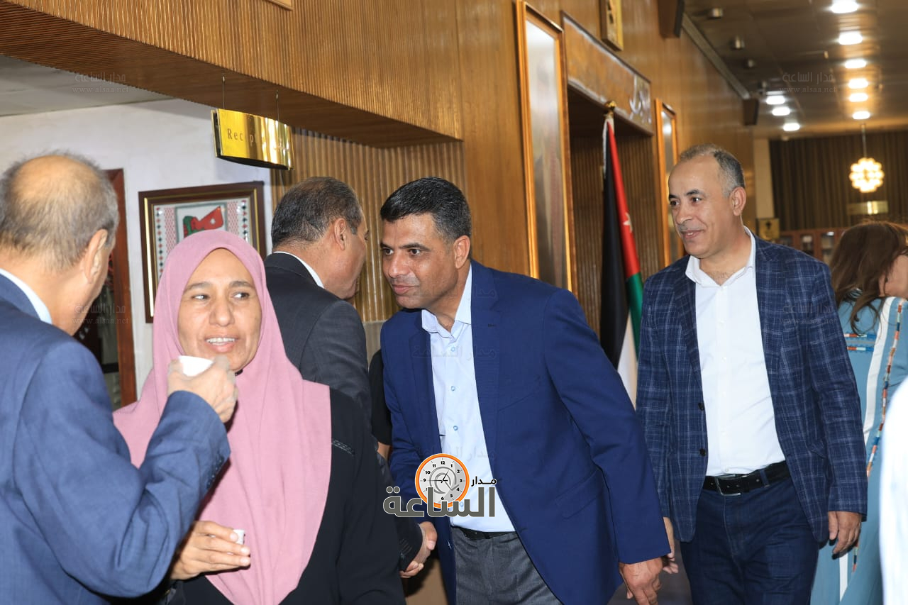 Madar Al-Saa Images 0.5984181332127352