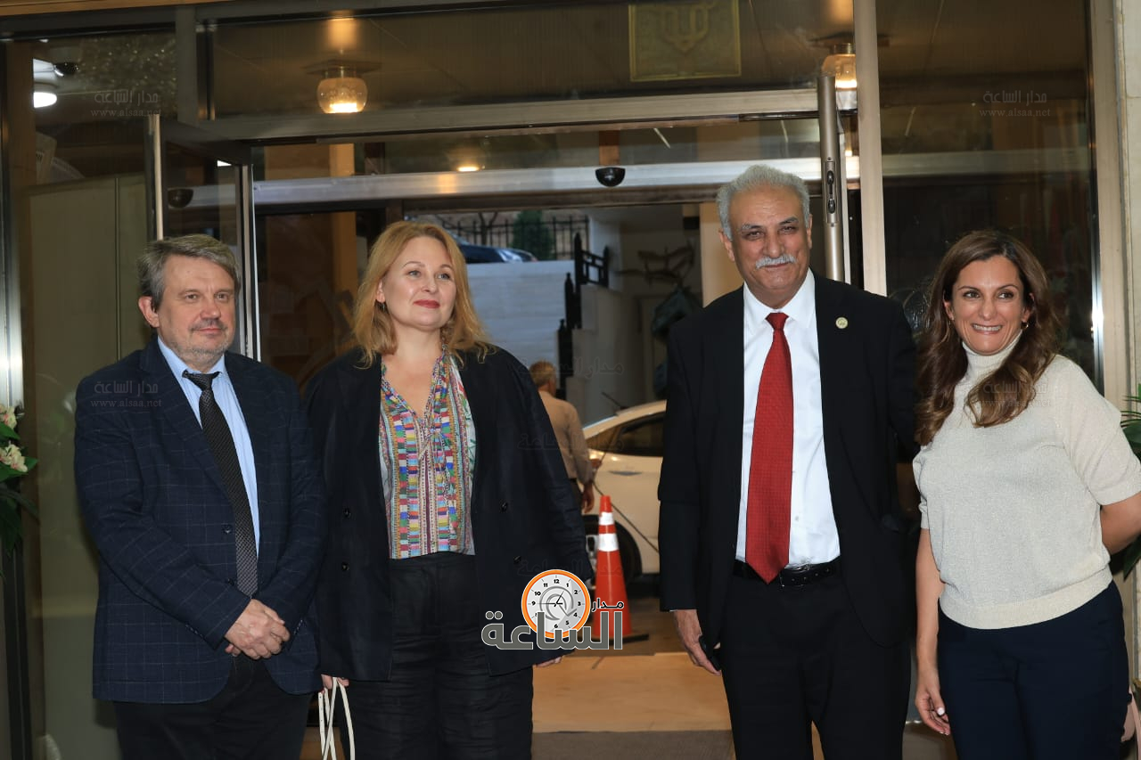 Madar Al-Saa Images 0.19262985435742896