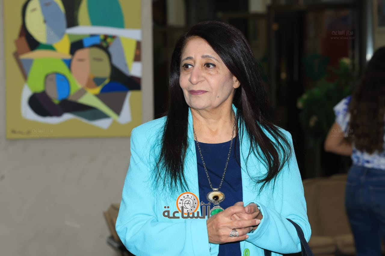 Madar Al-Saa Images 0.4543758586757459