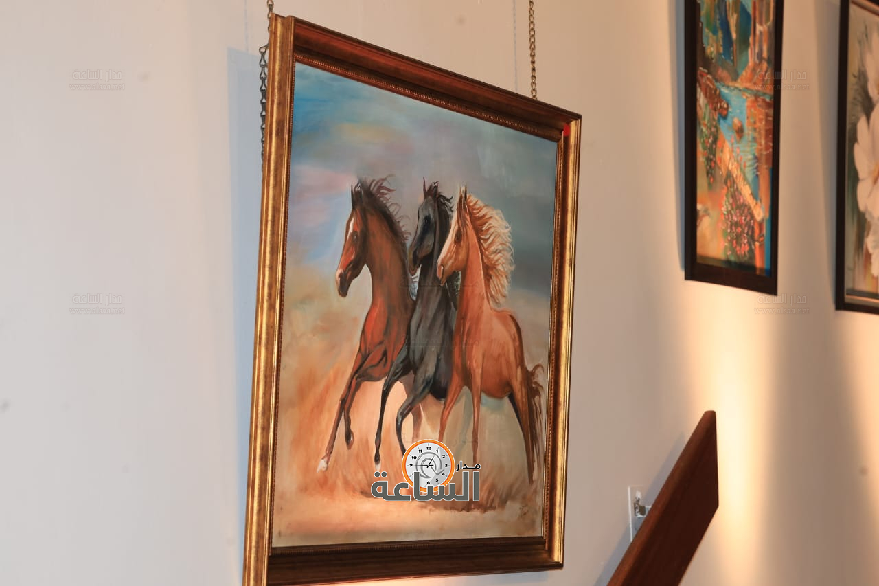 Madar Al-Saa Images 0.49510530045080137