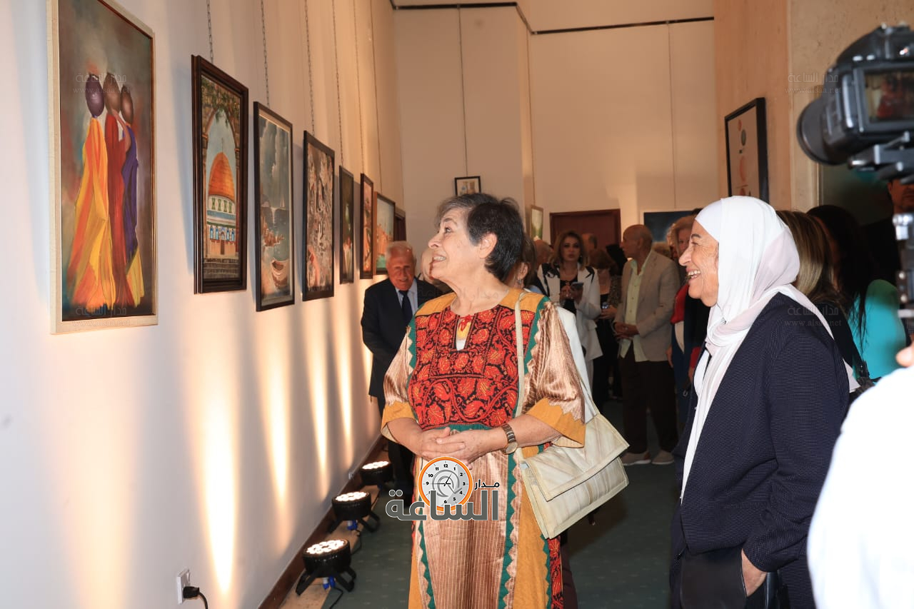 Madar Al-Saa Images 0.8252092157326545