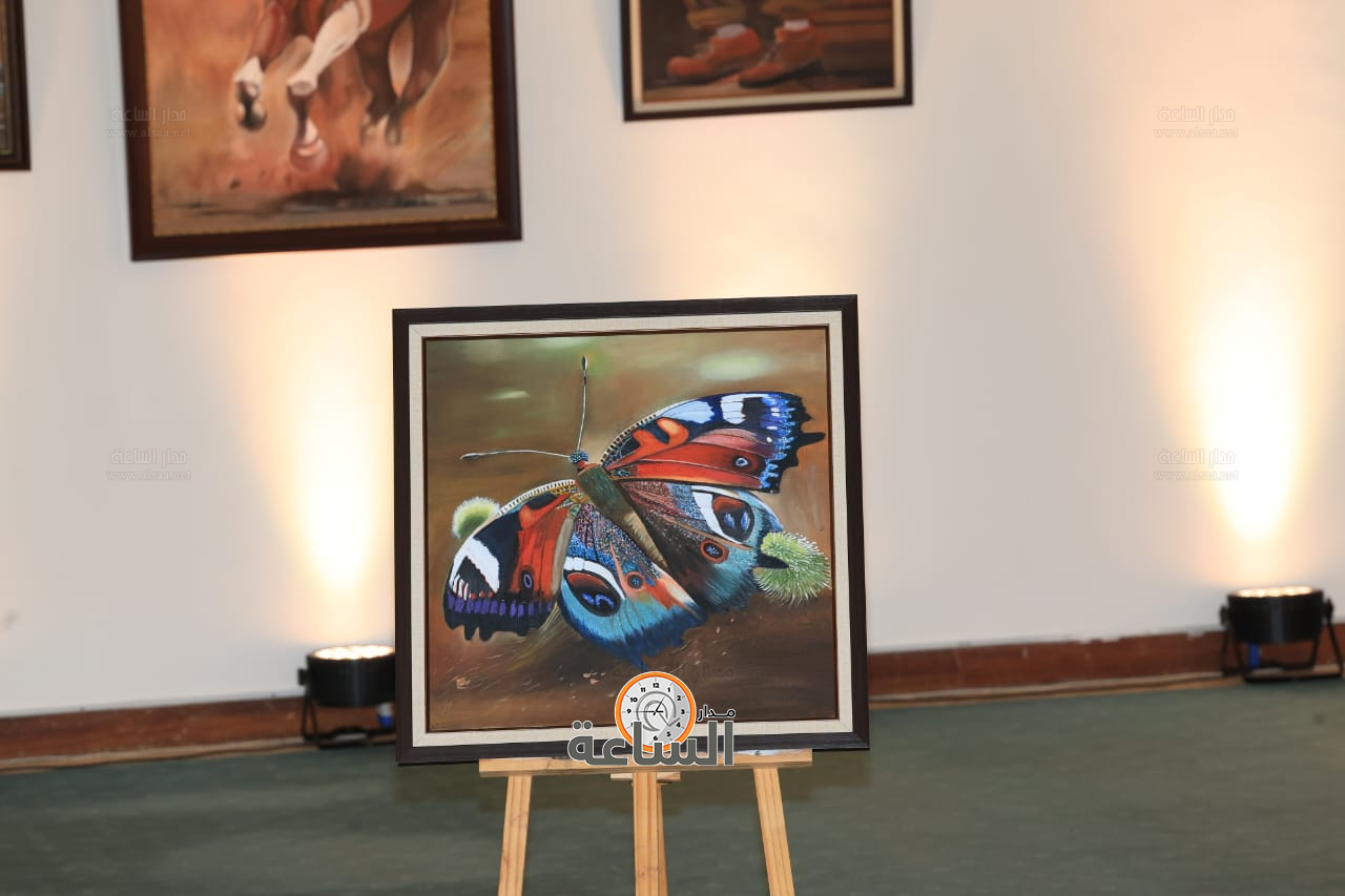 Madar Al-Saa Images 0.9539641451808839