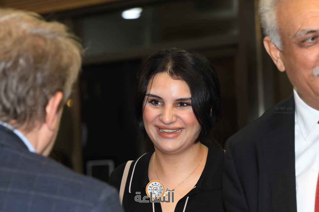 Madar Al-Saa Images 0.03356916106524177