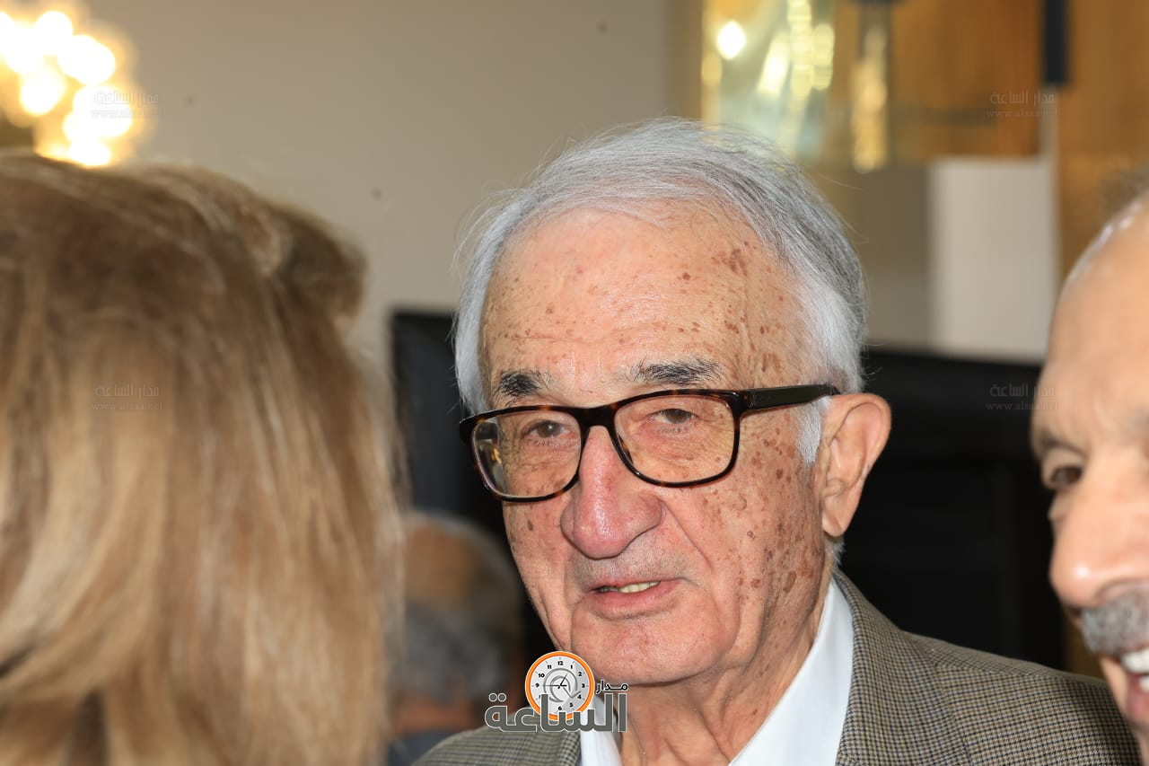 Madar Al-Saa Images 0.04710312671950201