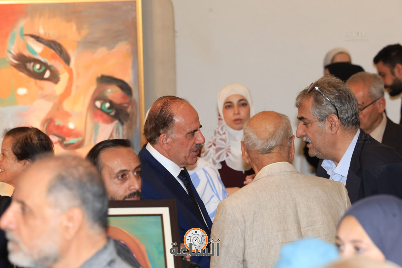 Madar Al-Saa Images 0.42719011015767827