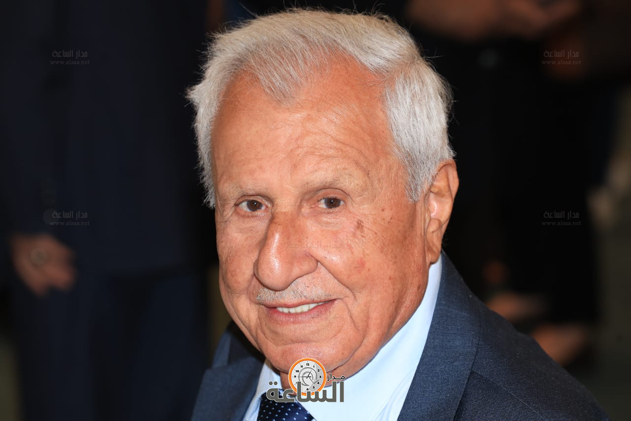 Madar Al-Saa Images 0.7123820666274541