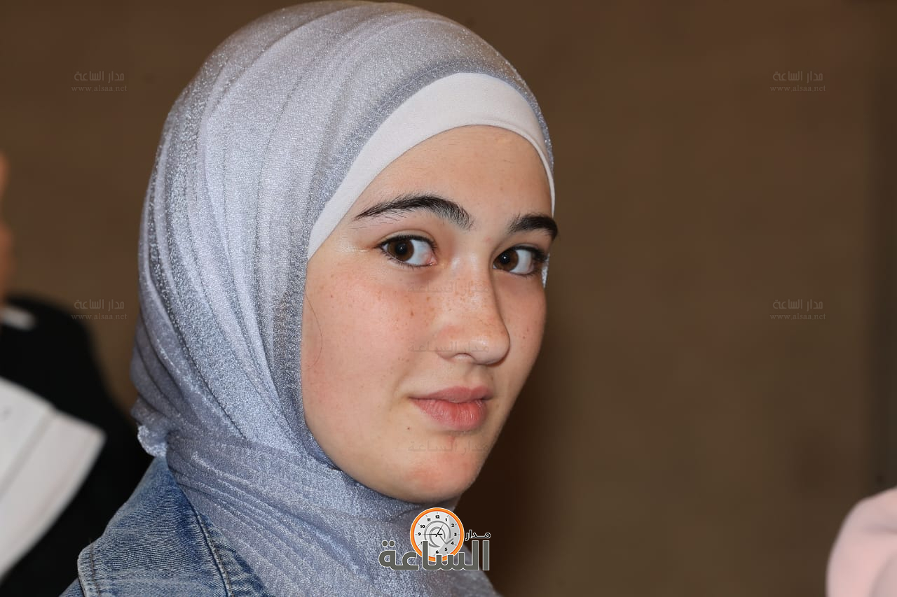 Madar Al-Saa Images 0.3787556420523027