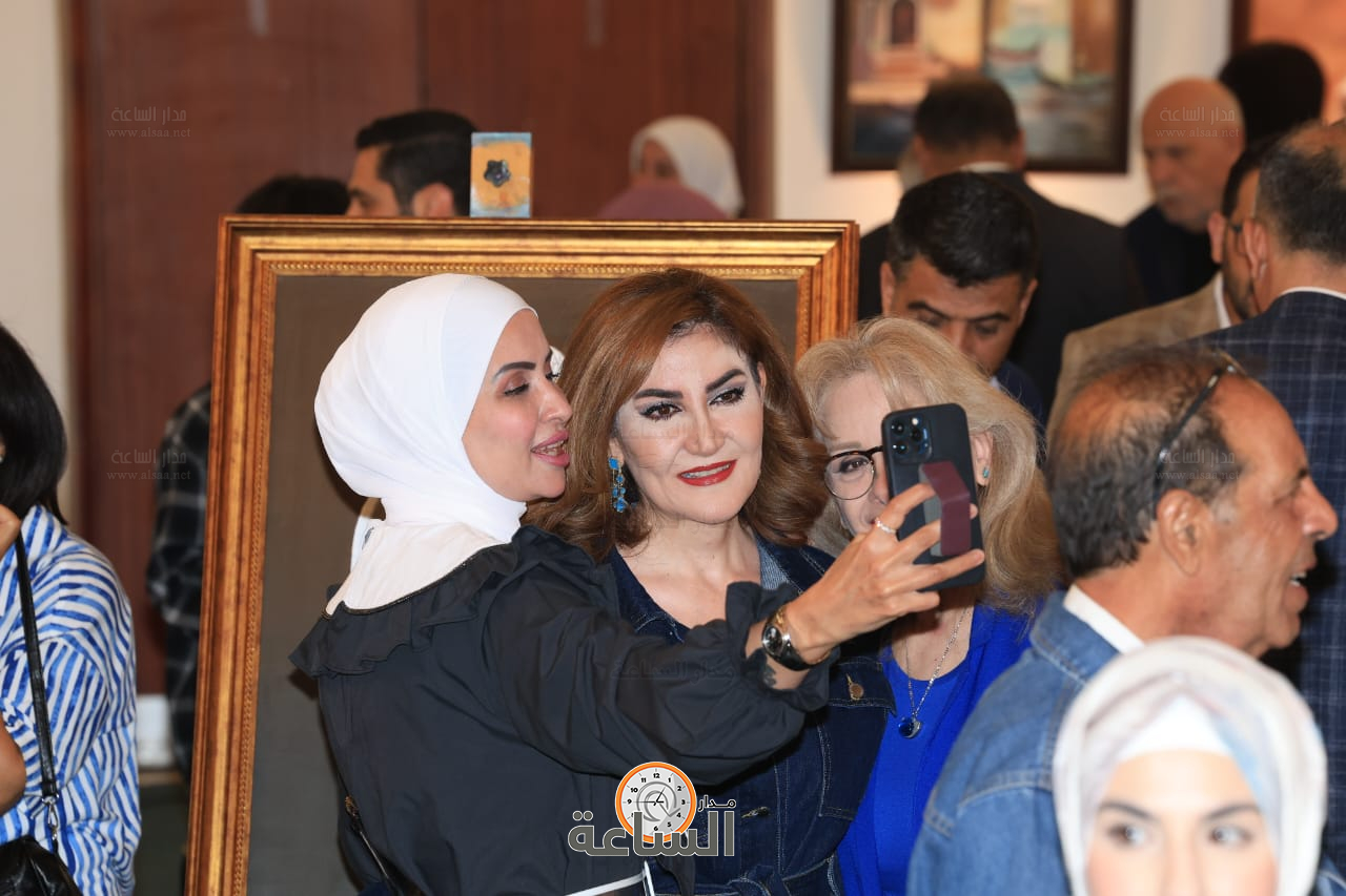 Madar Al-Saa Images 0.8130740355518069