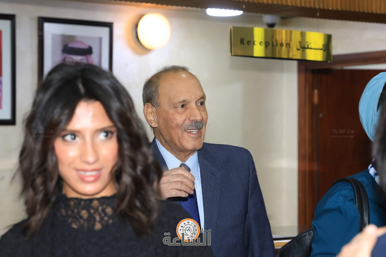 Madar Al-Saa Images 0.889805029420578