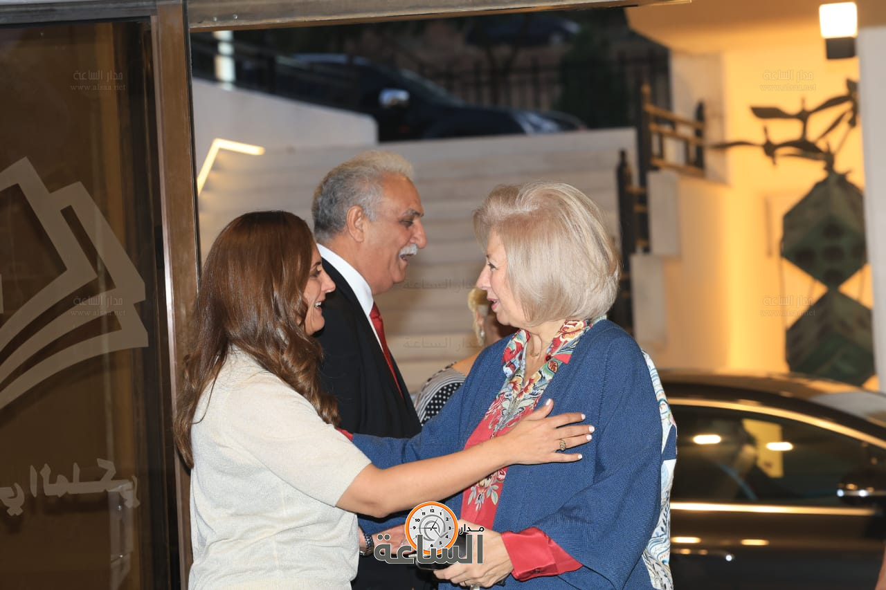 Madar Al-Saa Images 0.9257828293866234