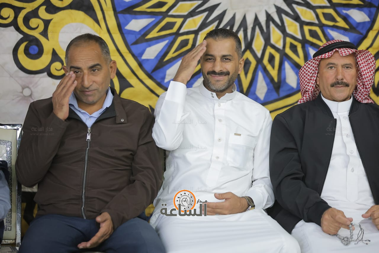 Madar Al-Saa Images 0.7853343870166258