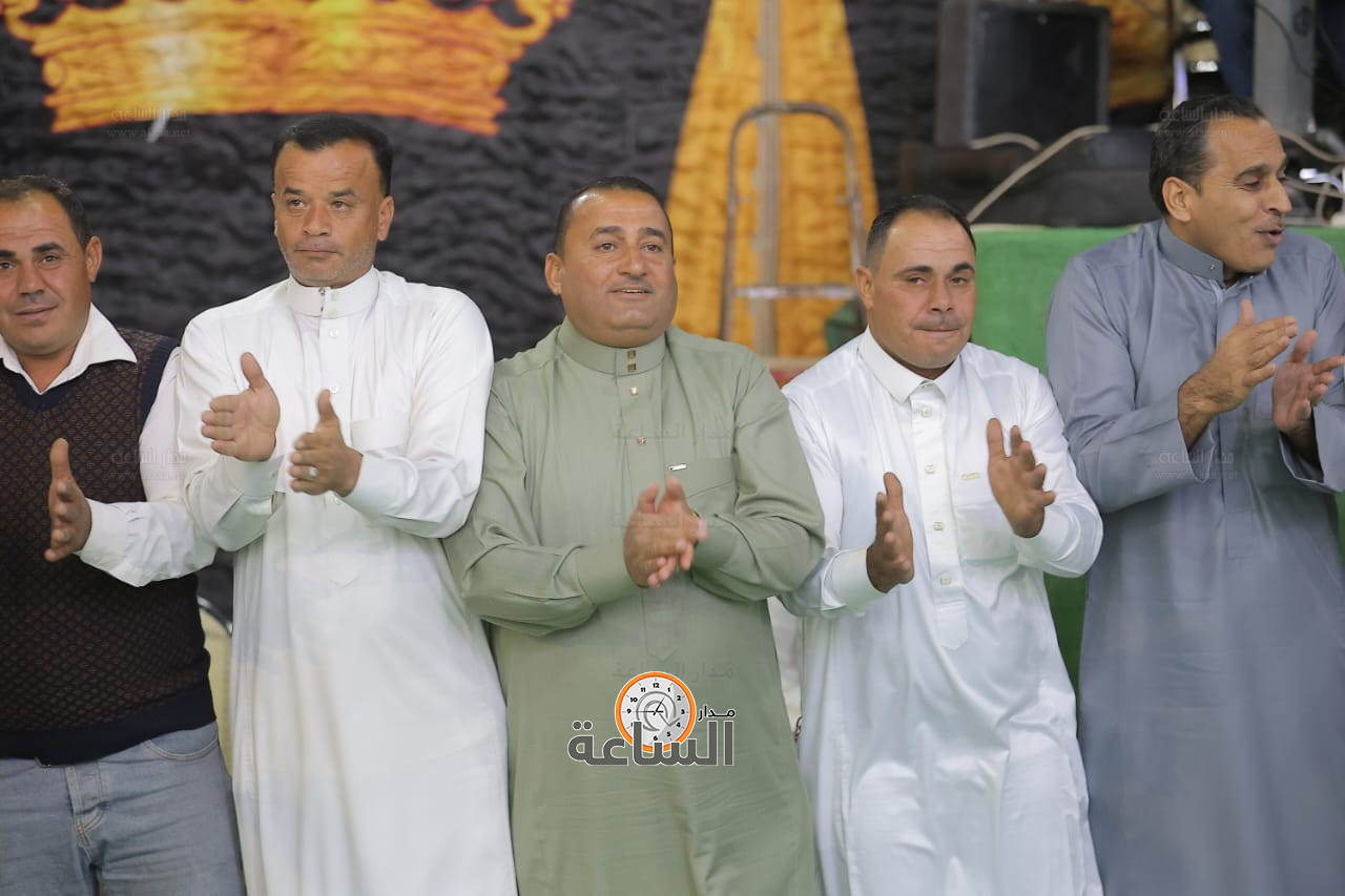 Madar Al-Saa Images 0.4394756147871208