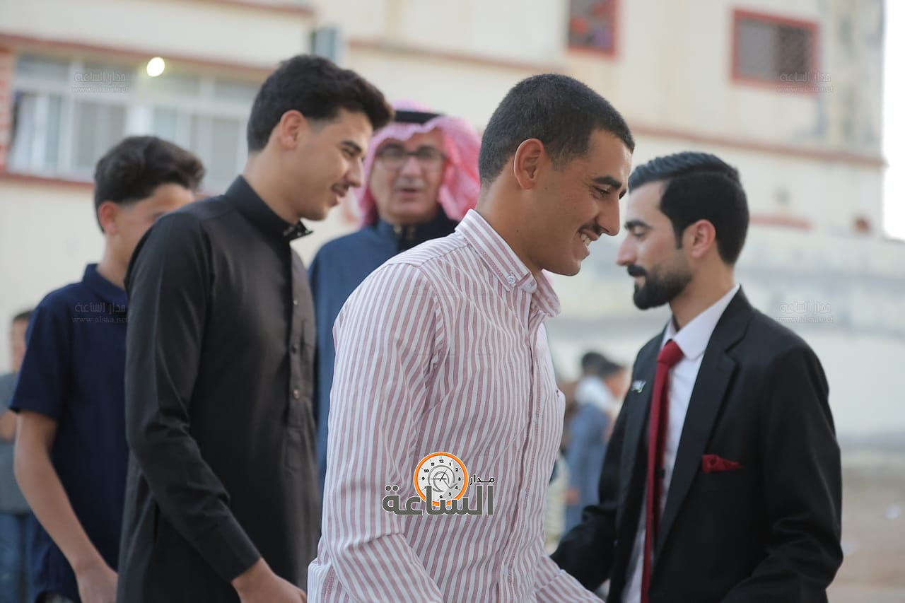 Madar Al-Saa Images 0.48433359404051857