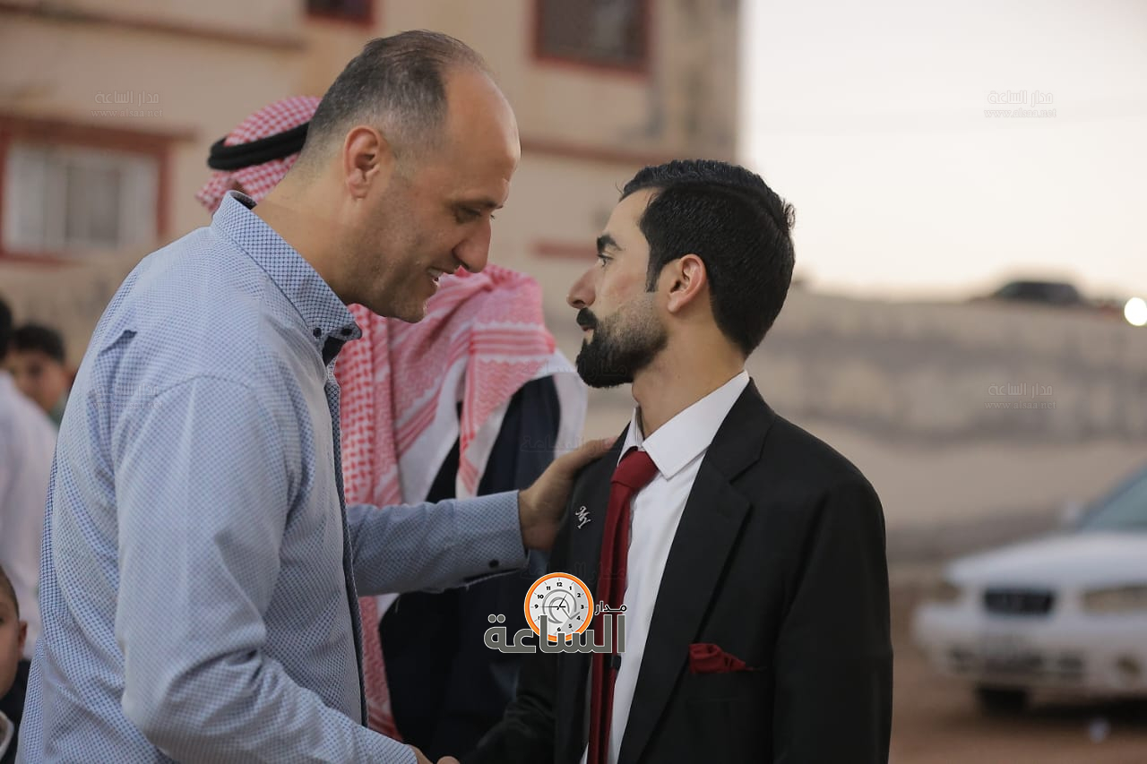 Madar Al-Saa Images 0.4105488633397405