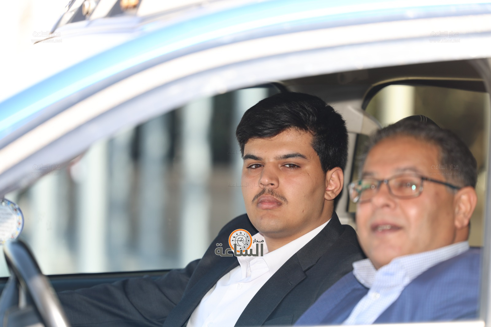 Madar Al-Saa Images 0.9544338608879448