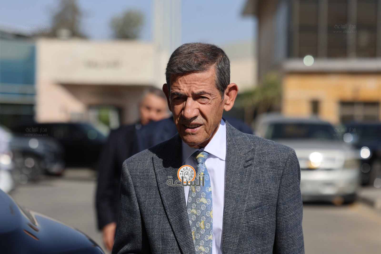 Madar Al-Saa Images 0.9222211158821216