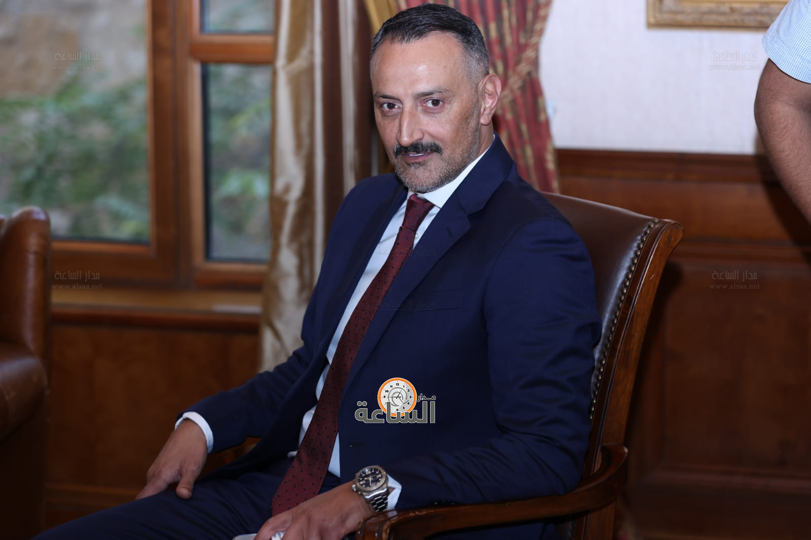 Madar Al-Saa Images 0.8776192891778297