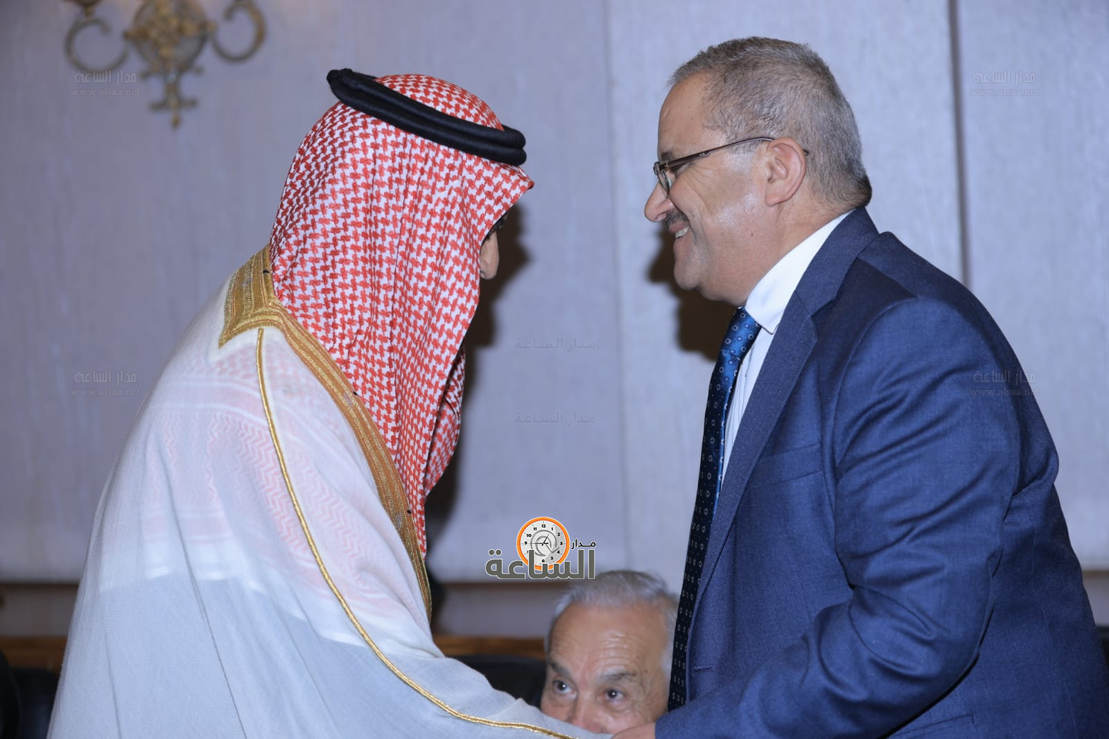 Madar Al-Saa Images 0.8461275801508614