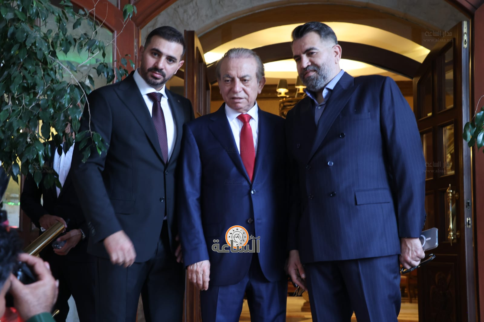 Madar Al-Saa Images 0.782622055437374